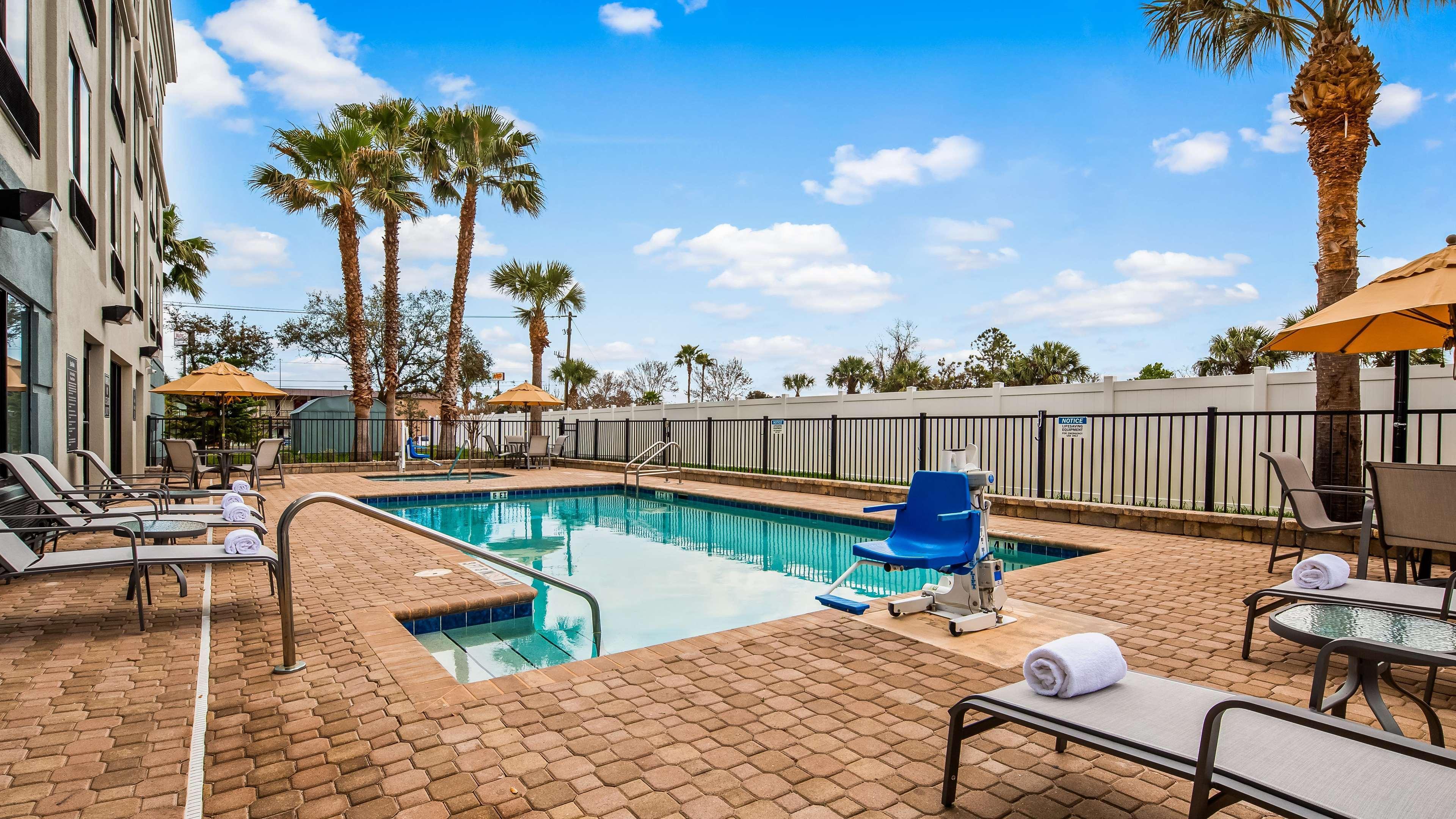 Best Western Plus New Caney Inn & Suites Buitenkant foto